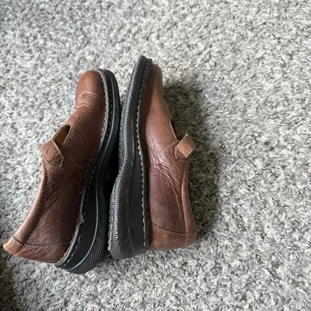 Born Girls Brown Leather Mary Jane Shoes Sz 2.5 Adjustable Buckle Strap Comfort